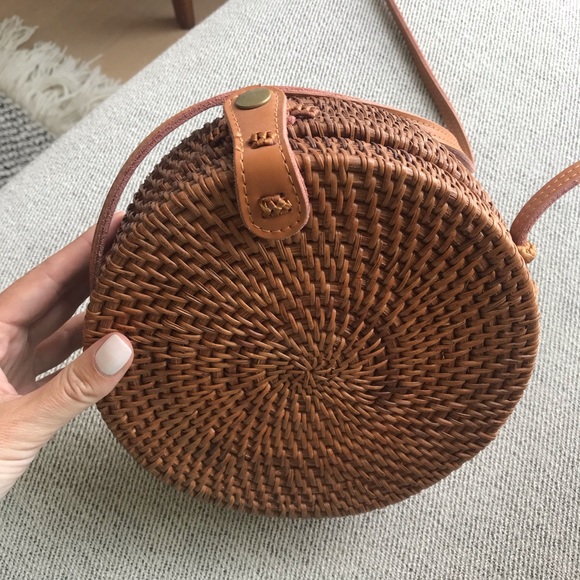 Urban Outfitters Handbags - Round Basket Bag